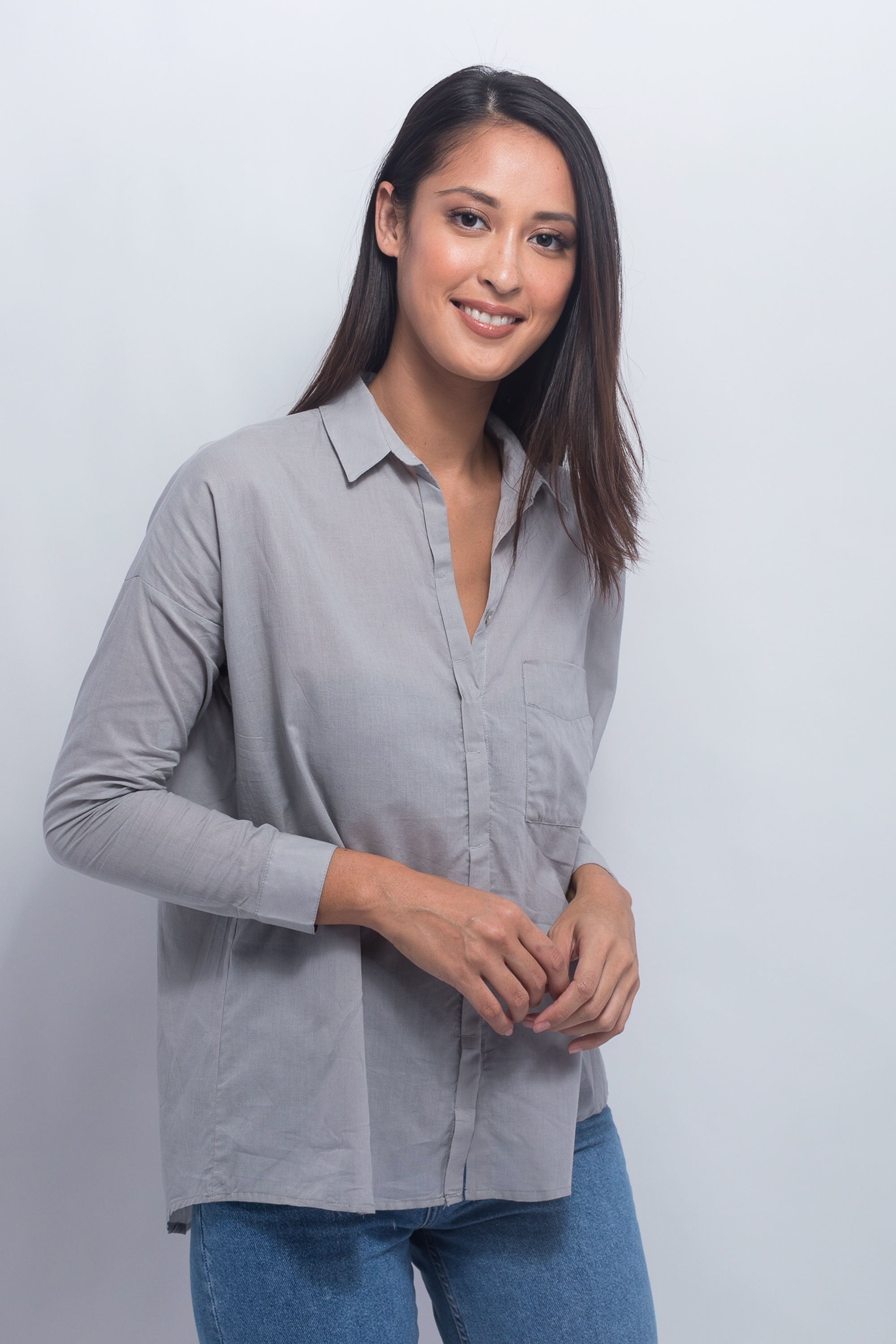 Grey pocket detailed buttoned down shirt - BOUTIQNA